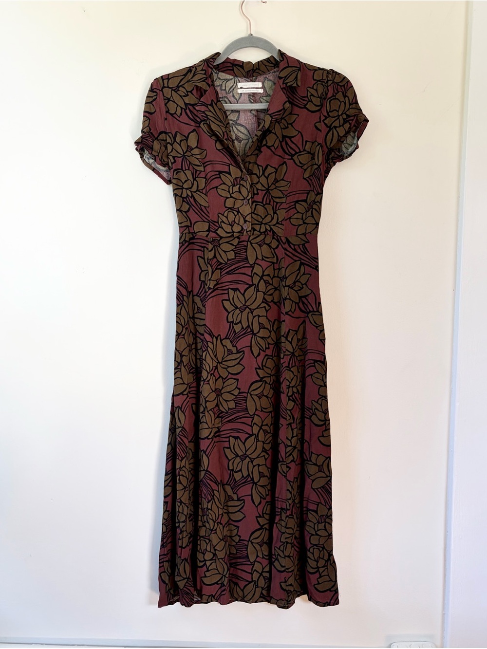 Urban Outfitters Floral Burgundy Short-Sleeve Midi Dress